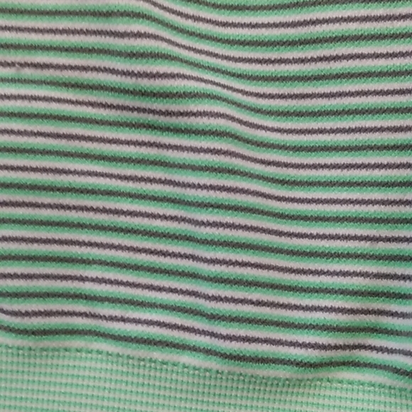 2 Stripped racer back sports bras - Picture 3 of 3